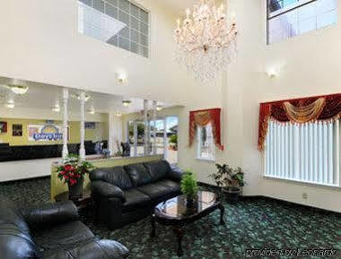 Days Inn By Wyndham San Antonio Southeast Frost Bank Center Dış mekan fotoğraf